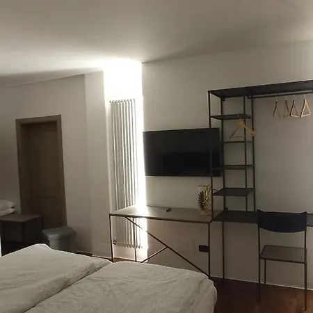 Agritur Deromedi Bed & Breakfast *