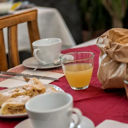 Bed & Breakfast Agritur Deromedi *